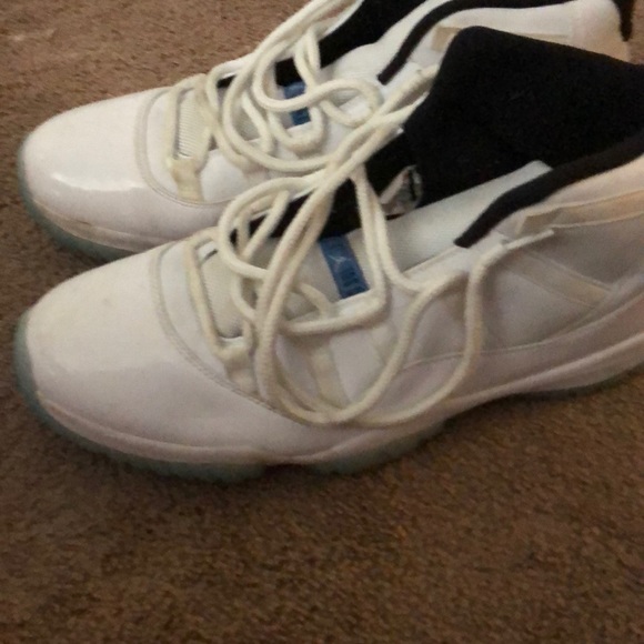 Retro 11 white and Carolina blue - Picture 2 of 4